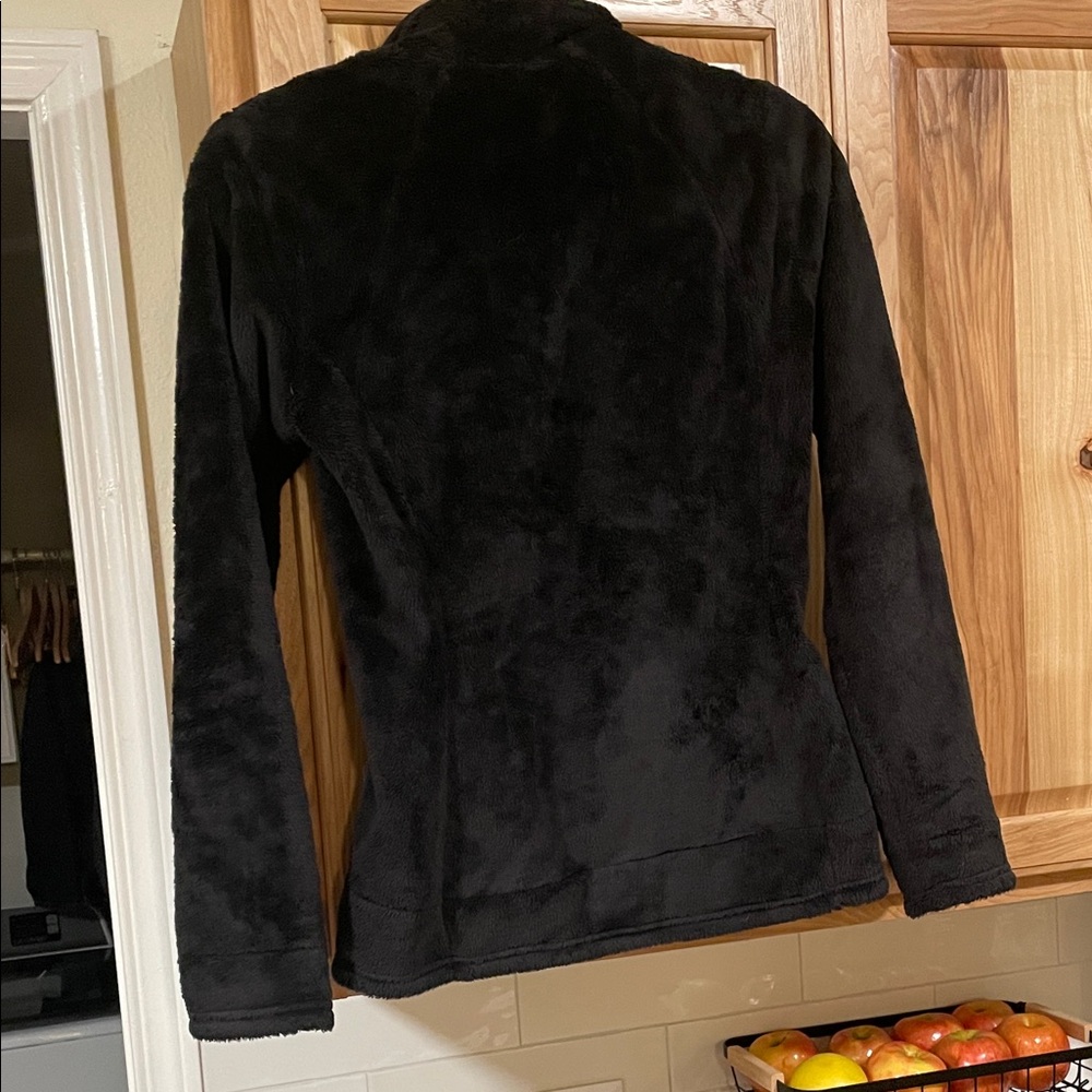 North Face Pullover - image 5